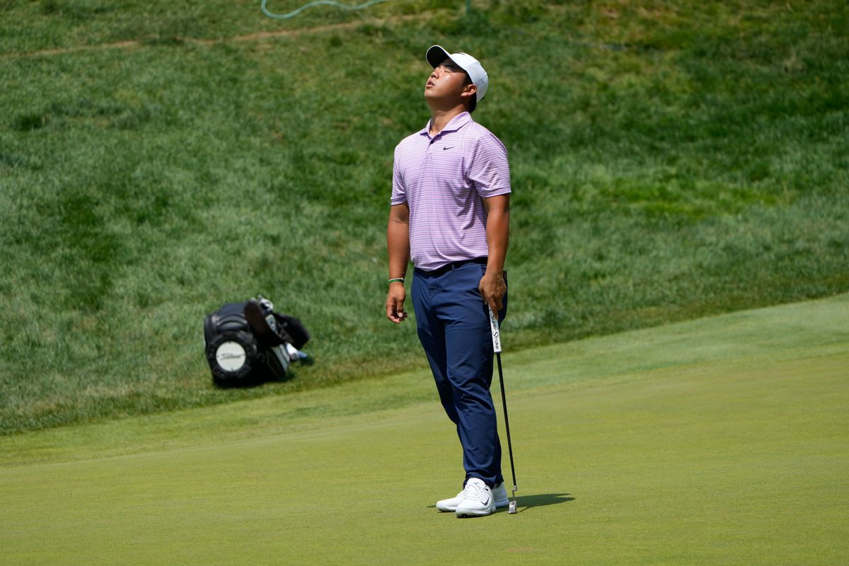 Tom Kim builds a 2-shot lead over Scheffler and Morikawa at Travelers ...