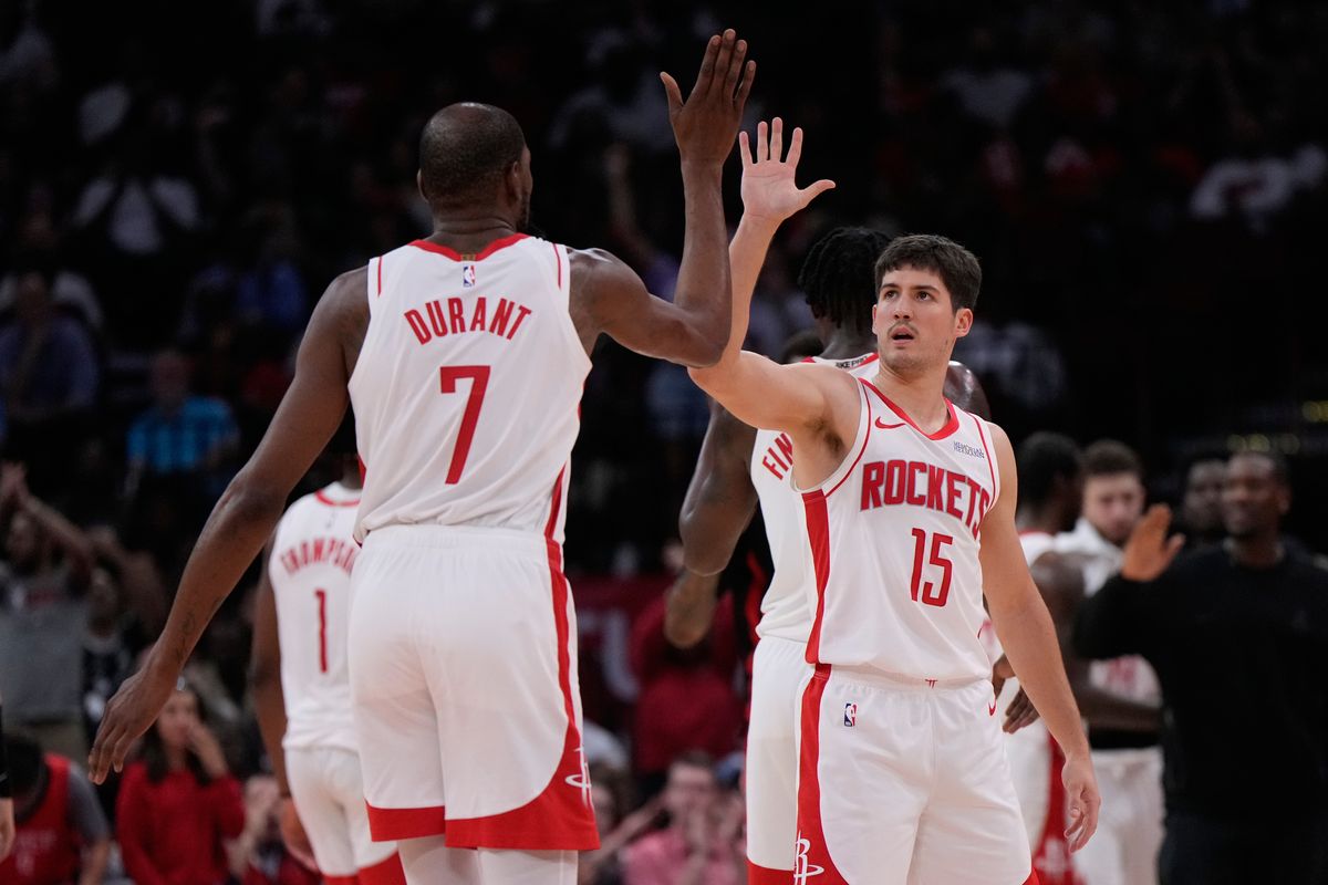 Durant passes Jordan, then Thompson tips in the winner in Rockets’ 123 ...