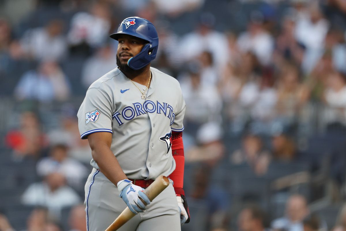 Yankees get homers from Rice and McMahon, hold off Blue Jays 5-4 in 90 ...