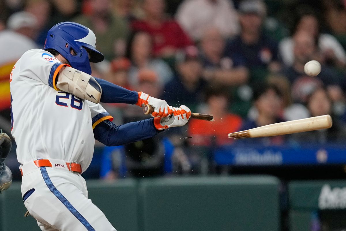 Rodríguez goes deep as the Mariners extend a franchise-record 8-game ...