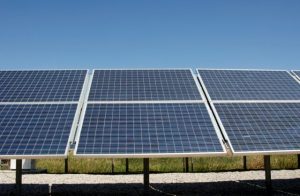 Brown Discusses Renewable Energy