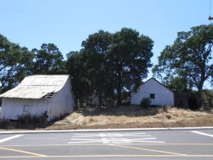 Planning Commission Takes Up Barn Demolition