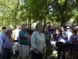 Meg Whitman Tours Tuolumne County