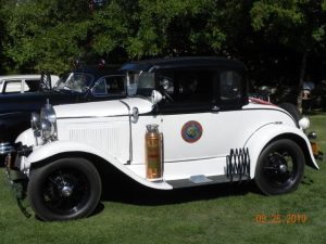 Classic Cars At  Ironstone Vineyards