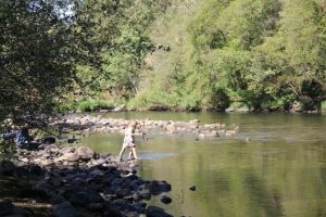 Kids enjoy the Mokelumne River