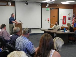 State Board Gets Local Views On Pinecrest
