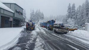 PG&E crews in Arnold (File Photo)