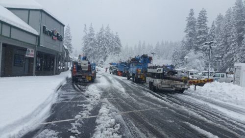 PG&E crews in Arnold (File Photo)