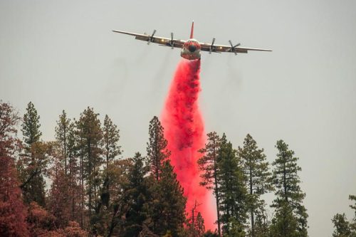 Lead plane with C-130 fighting Ferguson Fire