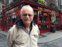 Stephen Finlay Archer in front of the Dublin's historic Temple Bar that figures into his Irish Clans novel series