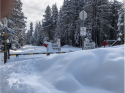 Hwy 4 pass closure gate west of Lake Alpine Thanksgiving Day before plow-out