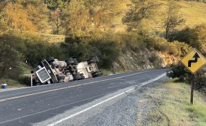 Big rig rollover - Photo by Allison Jones