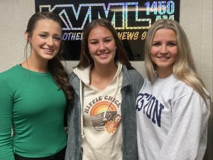 Miss Calaveras Contestants 2022 Left to Right- Paytin Curran, Brooklyn Galligan, Jillian Nord