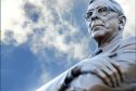 Statue of coach John Wooden at UCLA