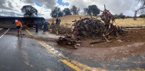 Big Rig crash that has shut down Highway 4 in Calaveras County