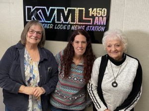 Shelley Muniz, Nancy Scott and Jeanette Lambert