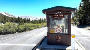 Highway 120 Tioga Pass Yosemite entrance gate
