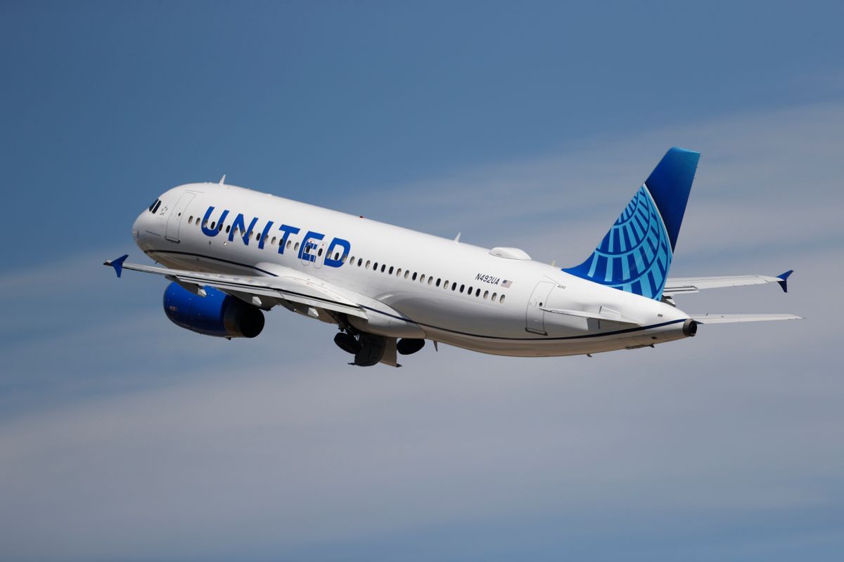 United Airlines says it made 1 billion in the second quarter and sees