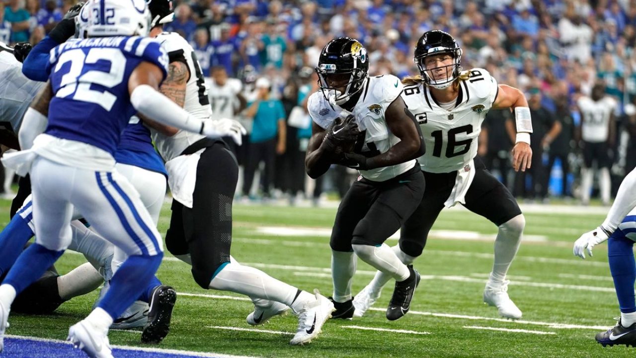 Bigsby makes amends for big mistake by helping Jags earn rare 31-21 victory  at Indy