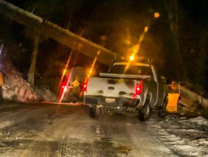 Tree removal on Kewin Mill Road - Photo by Ken Johnson