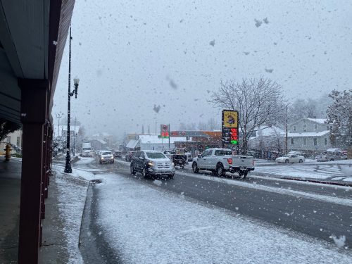 Snow in downtown Sonora