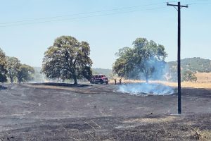Fire on Highway 108 near Green Springs Road in Tuolumne County