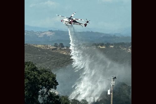Gill Fire at New Hogan Lake in Valley Springs in Calaveras County -- CAL Fire TCU photo