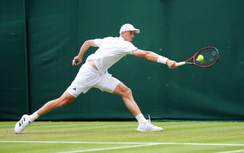 Billy Harris’ tennis journey goes from Isle of Man to van life in Europe to Wimbledon – myMotherLode.com