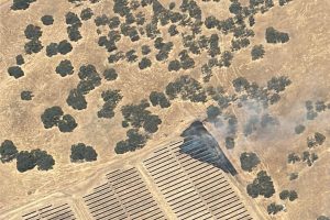 Flat Fire in Jamestown -- CAL Fire TCU photo