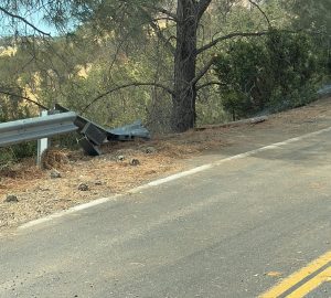O'Byrnes Ferry Road semi crash -- photo by Jeannine Caldwell
