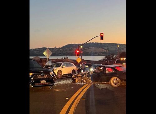 Crash on Pardee Dam Road - Calaveras Consolidated Fire Image
