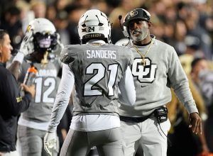 Shedeur Sanders, Travis Hunter Help Colorado Beat Cincinnati 34-23 To ...