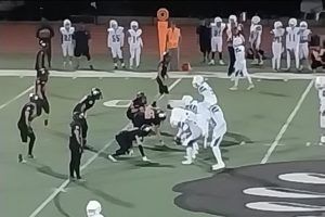 Summerville Bears crush the River Islands Riptide in high school football
