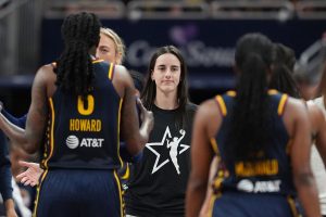APTOPIX Aces Fever Basketball