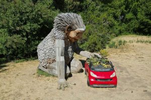 Giant Troll Sculptures