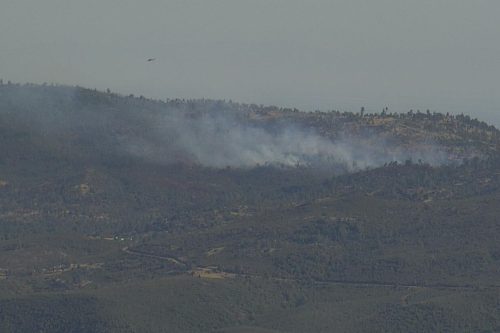 Hunter Fire burning in Mariposa County -- PGE live camera