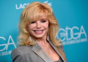 Obit Loni Anderson