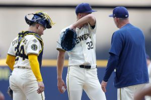 Cubs Brewers Baseball