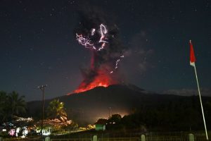 APTOPIX Indonesia Volcano