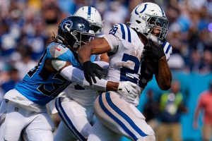Colts Titans Football