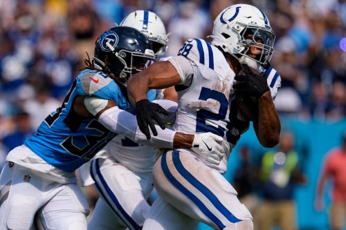 Colts Titans Football