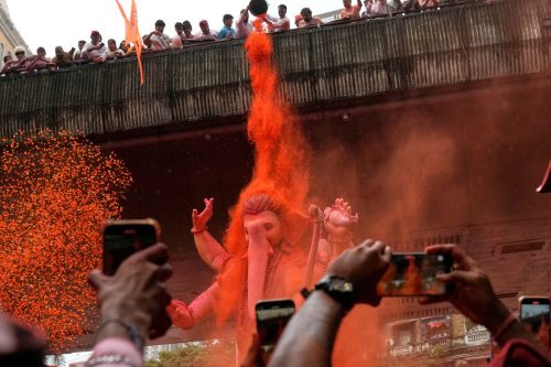 APTOPIX India Hindu Festival