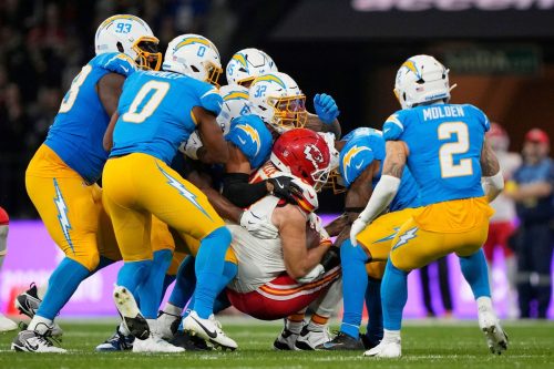 APTOPIX Chiefs Chargers Football