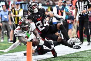 APTOPIX Buccaneers Falcons Football