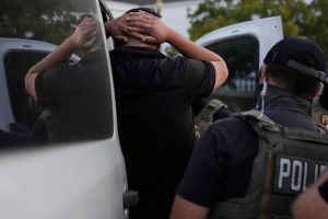 APTOPIX Immigration Enforcement Chicago