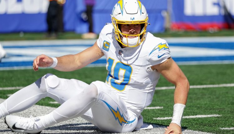 Chargers Giants Football