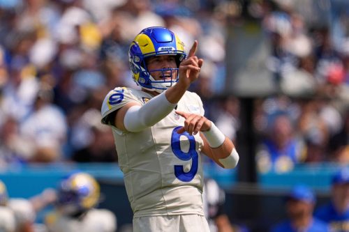 Rams Titans Football