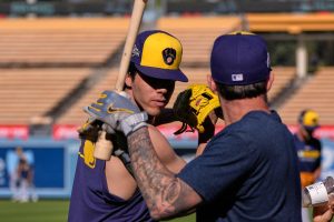 NLCS Brewers Dodgers Baseball