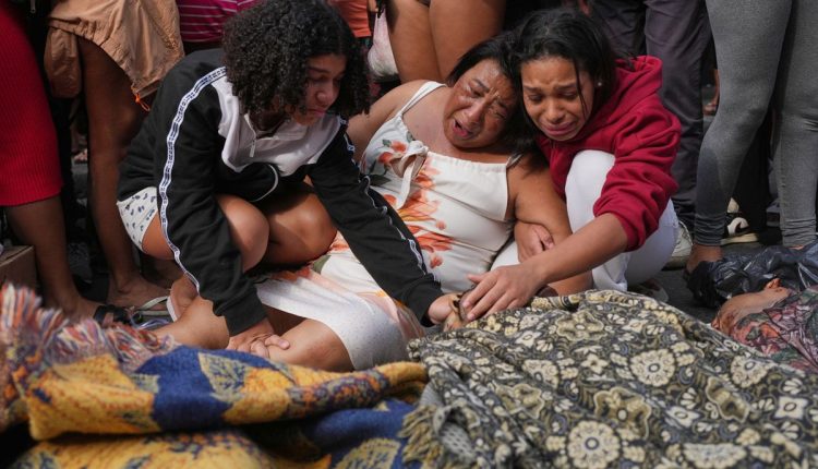 APTOPIX Brazil Gang Raid