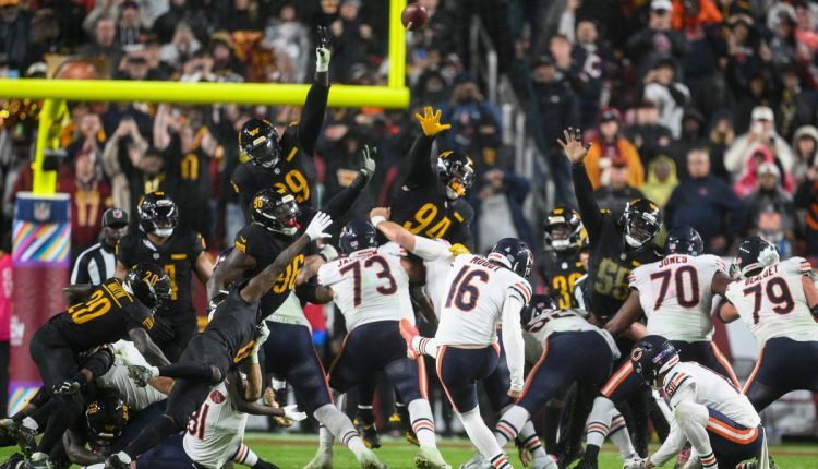 APTOPIX Bears Commanders Football